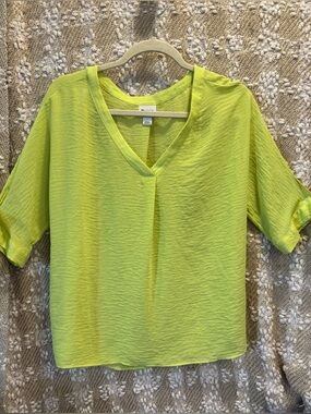 Stylus Women's Casual Top Style, Comfortable, Neon Green Size L
